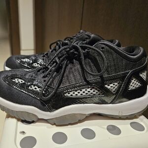 Men's 2023 Air Jordan 11 Retro Low IE 'Black White'